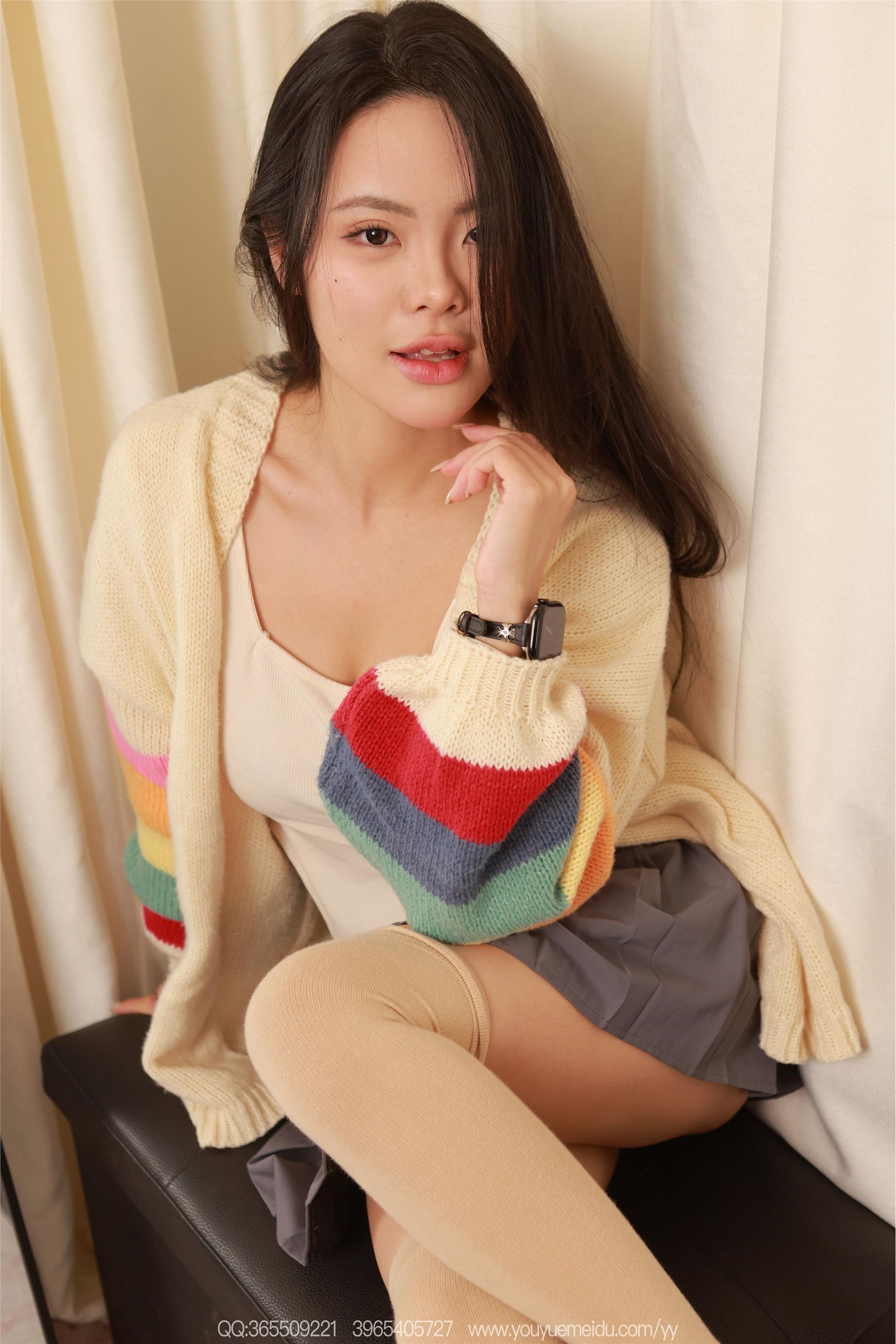 IESS异思趣向  2025.12.04 丝享家2228：兔兔《肉色过膝袜》